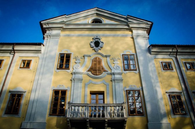 Suggestive tasting of experimental wines at the Lanthieri Palace in Vipava in Slovenia 